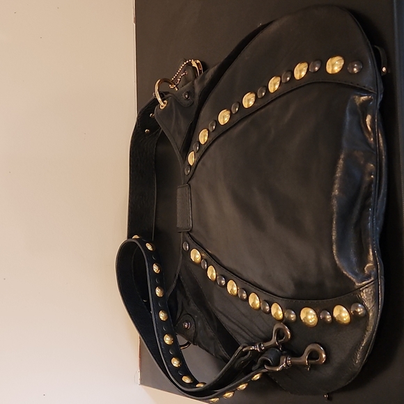 Authentic Gucci Babouska Black Leather Hobo Shoulder Bag - Picture 7 of 17